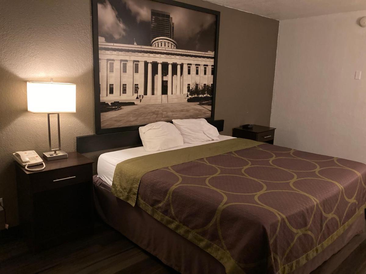 Hotel Super 8 By Wyndham Millbury/Toledo Extérieur photo