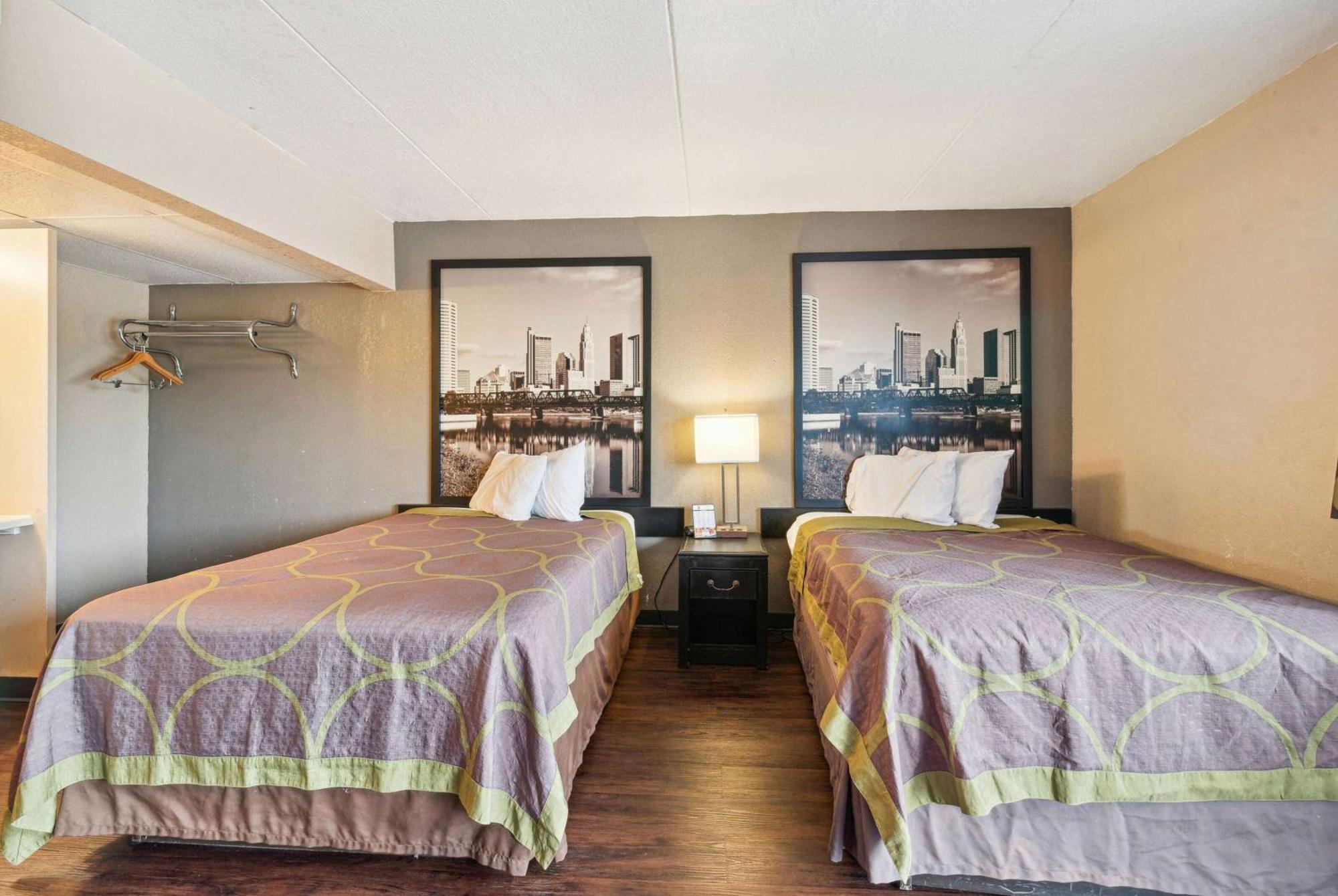 Hotel Super 8 By Wyndham Millbury/Toledo Extérieur photo