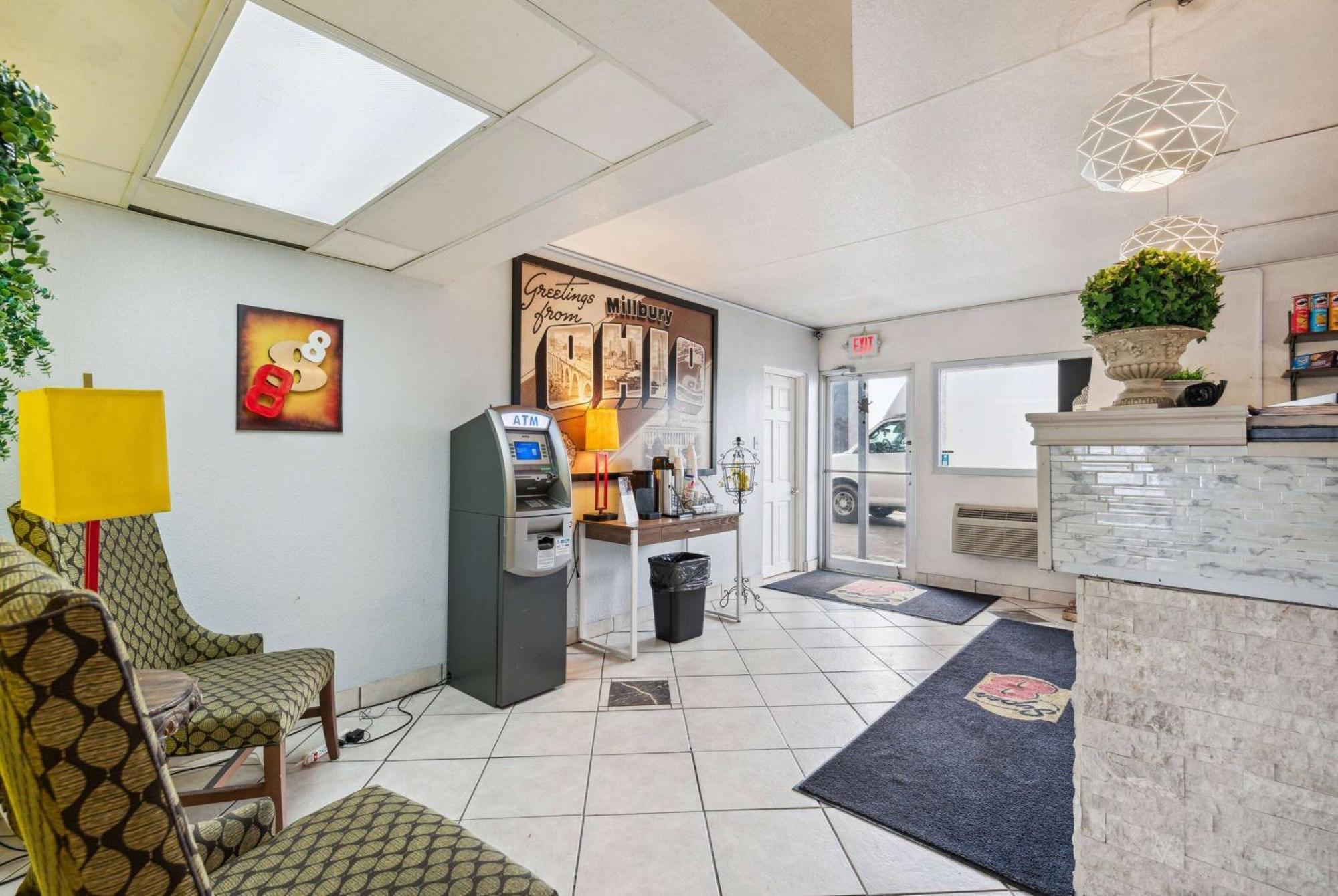 Hotel Super 8 By Wyndham Millbury/Toledo Extérieur photo