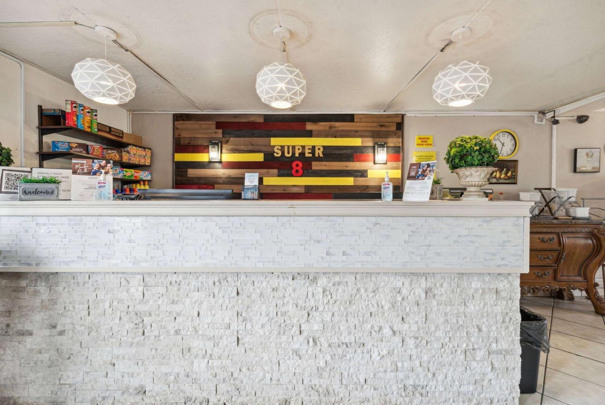 Hotel Super 8 By Wyndham Millbury/Toledo Extérieur photo