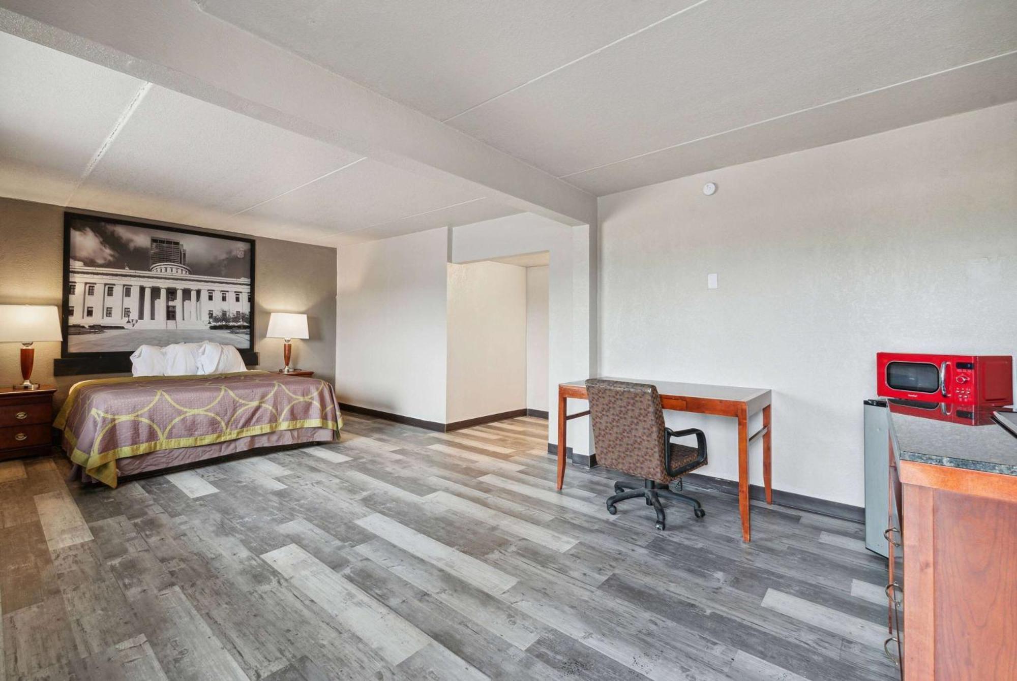 Hotel Super 8 By Wyndham Millbury/Toledo Extérieur photo