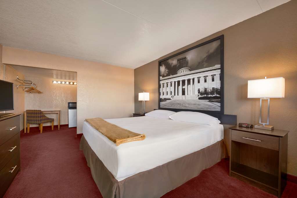 Hotel Super 8 By Wyndham Millbury/Toledo Chambre photo