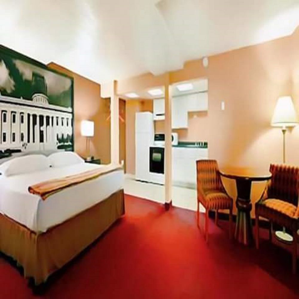 Hotel Super 8 By Wyndham Millbury/Toledo Extérieur photo